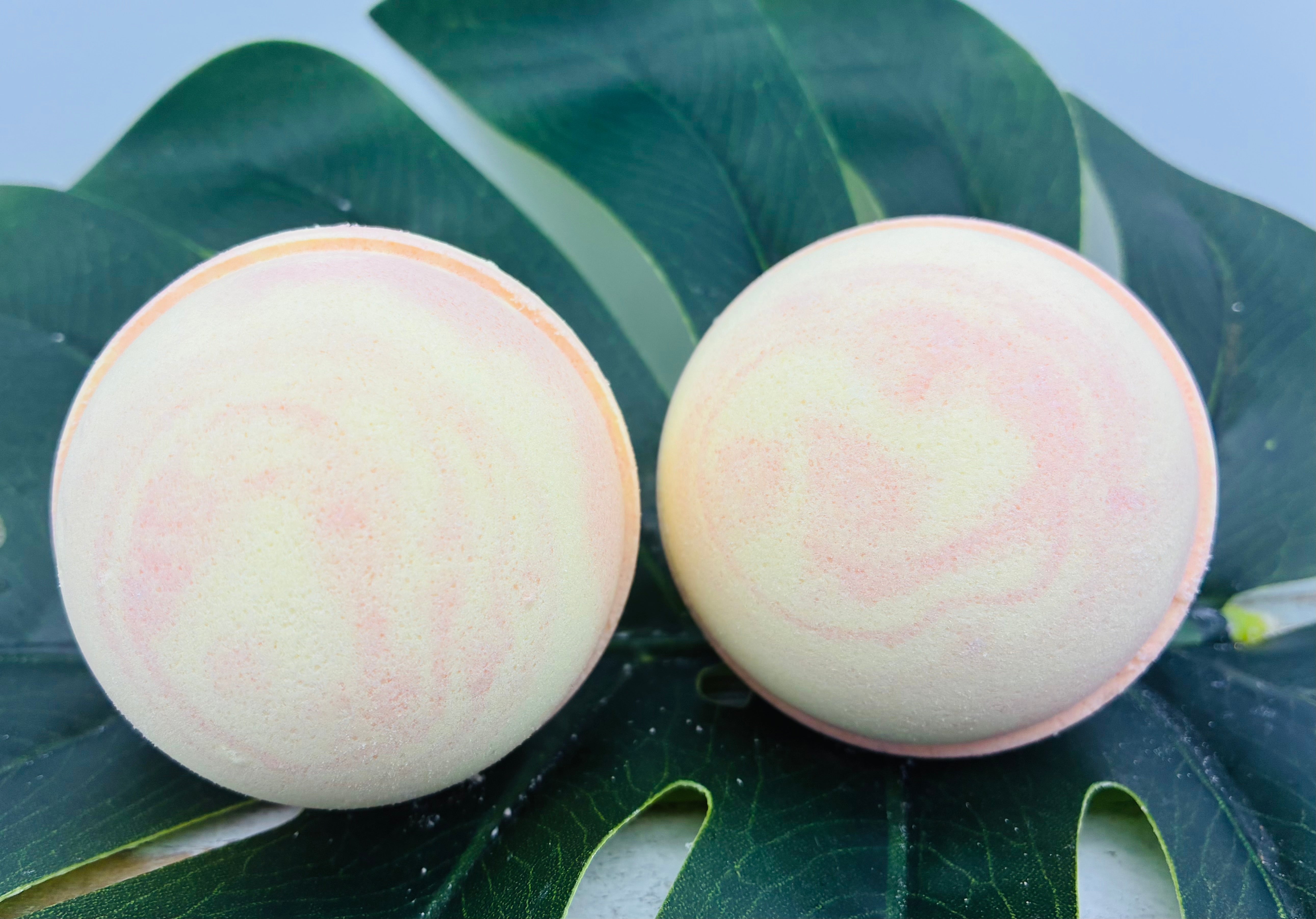Sun-kissed Tropics Bath Bomb